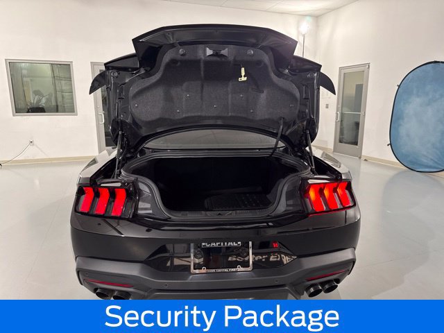 Used 2025 Ford Mustang GT Premium RWD image 10