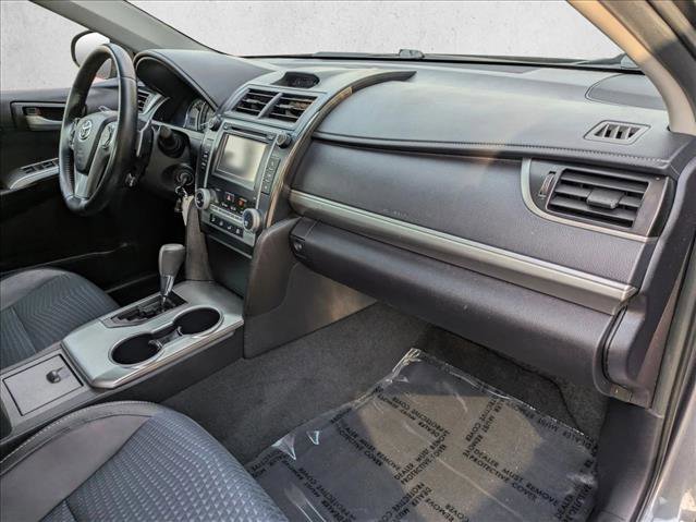 Used 2013 Toyota Camry SE FWD image 19