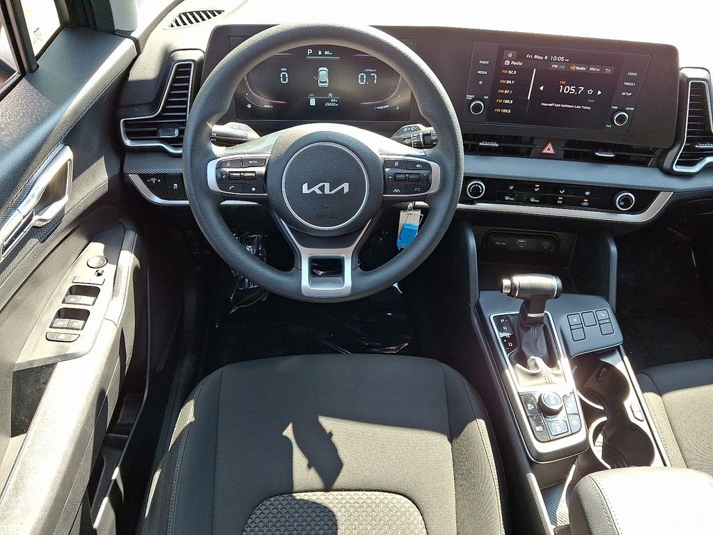 Used 2023 Kia Sportage LX AWD/4WD image 11
