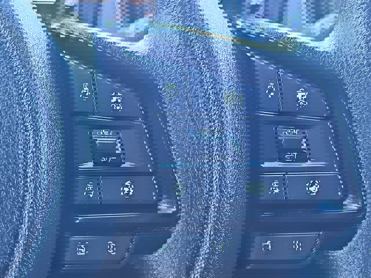 Certified 2024 Subaru Crosstrek 2.0i Premium image 18