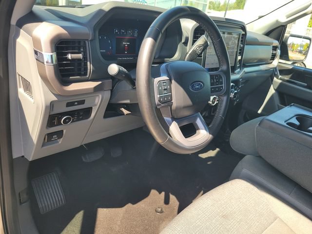 Used 2025 Ford F150 XLT w/ Equipment Group 301A Standard AWD/4WD image 12
