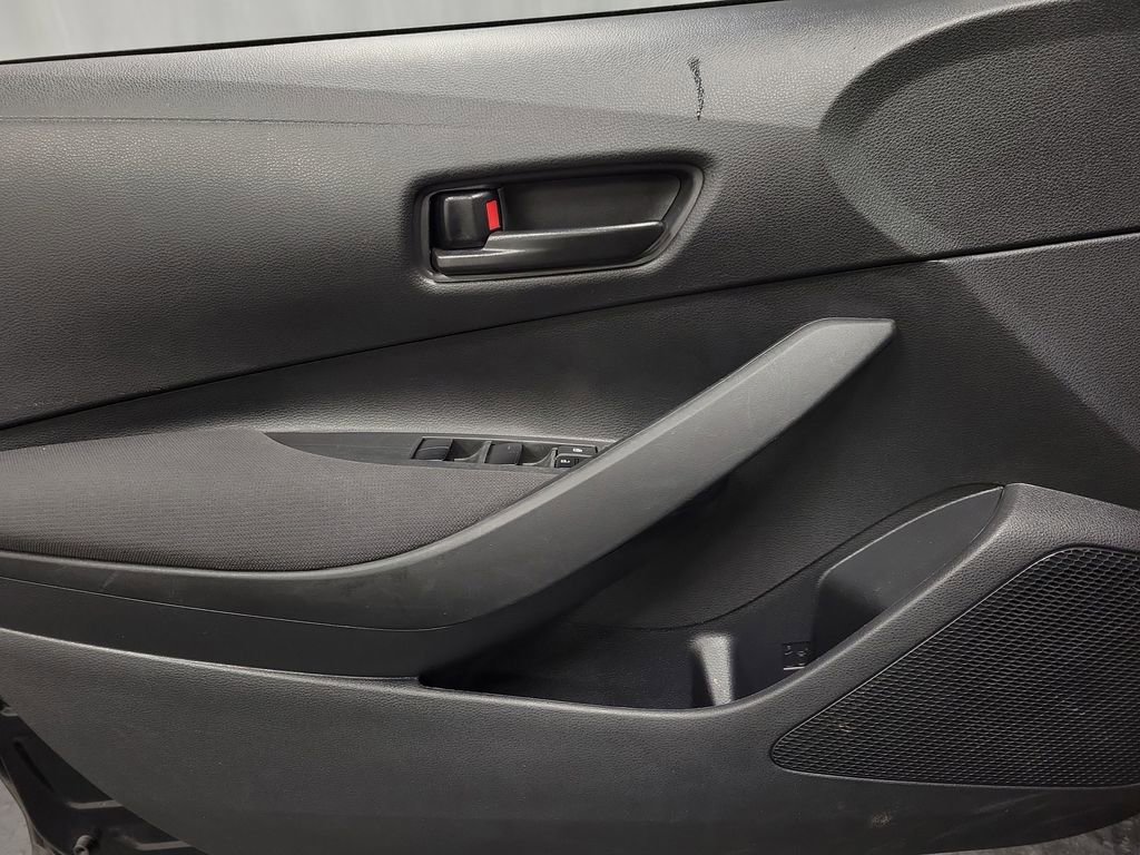 Used 2023 Toyota Corolla LE FWD image 22