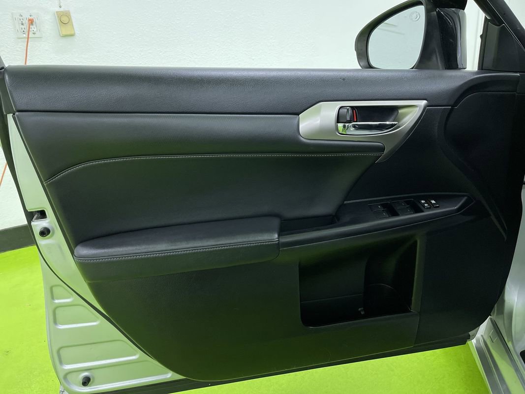 Used 2016 Lexus CT 200h w/ F-Sport Package image 16