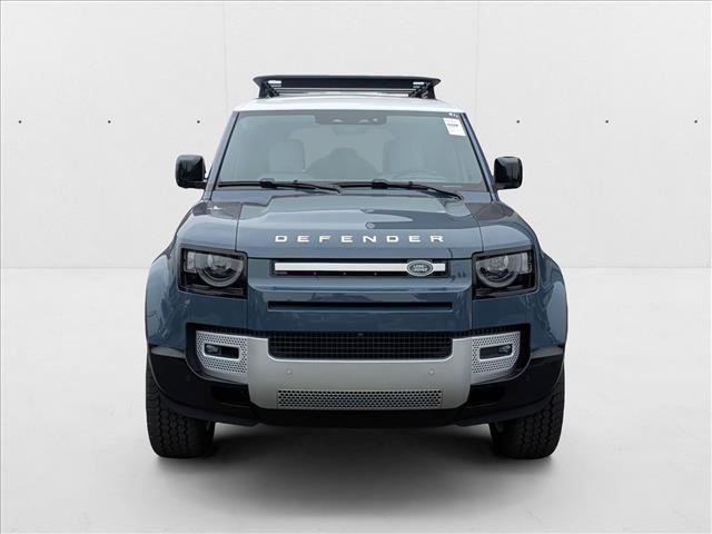 New 2025 Land Rover Defender 110 S image 6