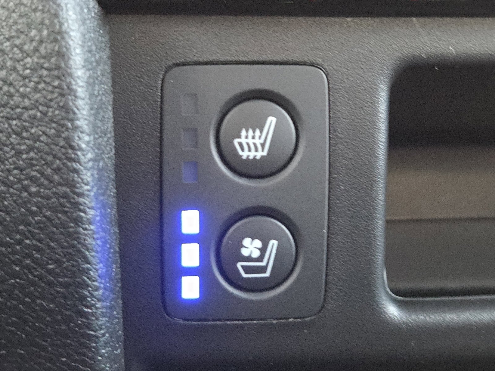 New 2026 Honda Ridgeline Black Edition image 8