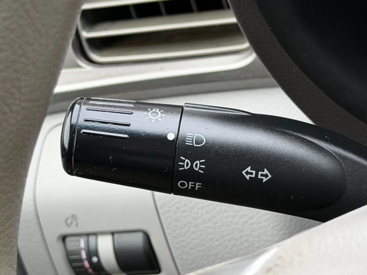 Used 2010 Subaru Forester 2.5X Premium w/ Popular Equipment Group 1A image 36