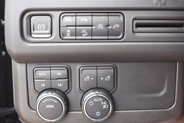 Used 2022 Chevrolet Tahoe Z71 AWD/4WD image 28