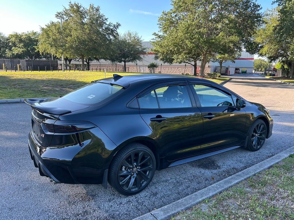 Used 2024 Toyota Corolla SE FWD image 5