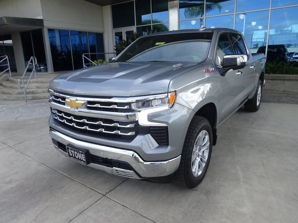 New 2026 Chevrolet Silverado 1500 LTZ w/ Technology Package AWD/4WD image 3