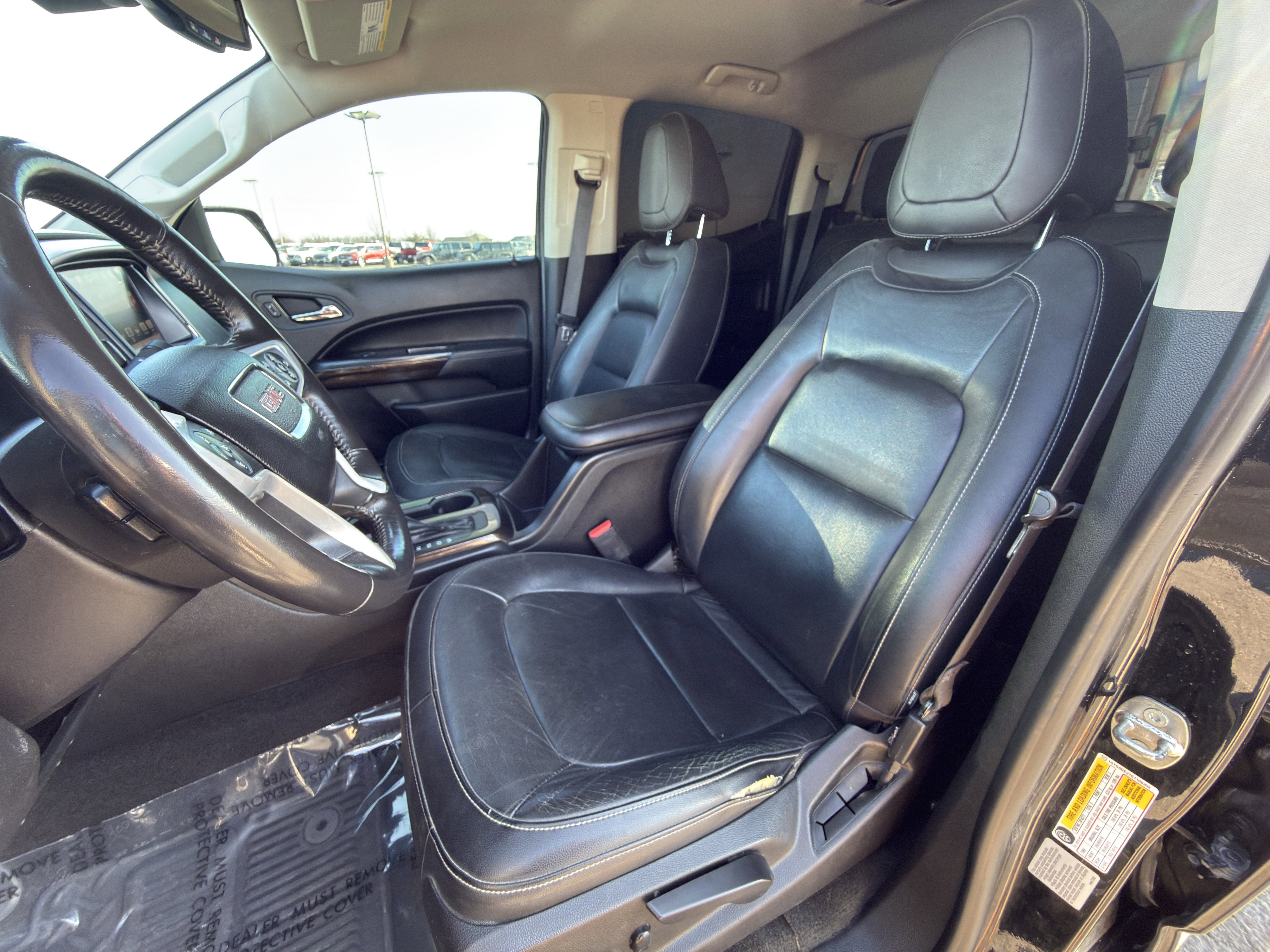 Used 2016 GMC Canyon SLT w/ Driver Alert Package image 11