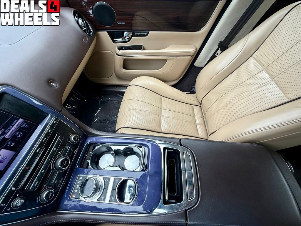 Used 2013 Jaguar XJ L Portfolio AWD/4WD image 23