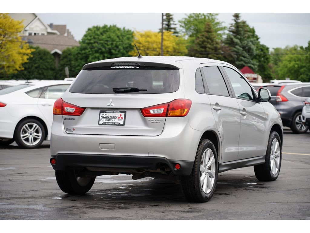 Used 2015 Mitsubishi Outlander Sport ES image 3