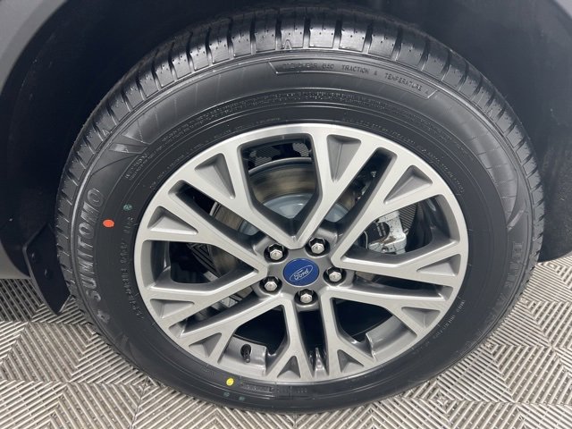 Used 2022 Ford Escape SEL image 10