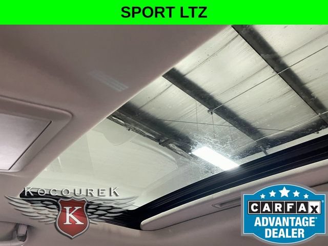 Used 2013 Chevrolet Captiva Sport LTZ FWD image 19