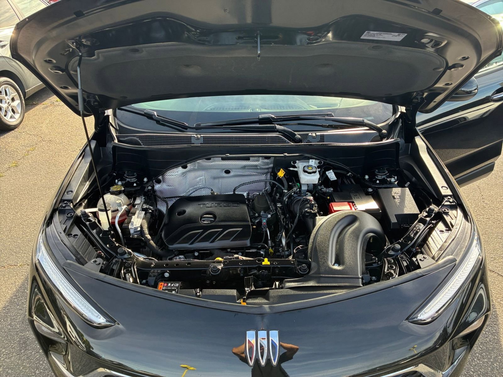 Used 2025 Buick Encore GX Preferred image 31