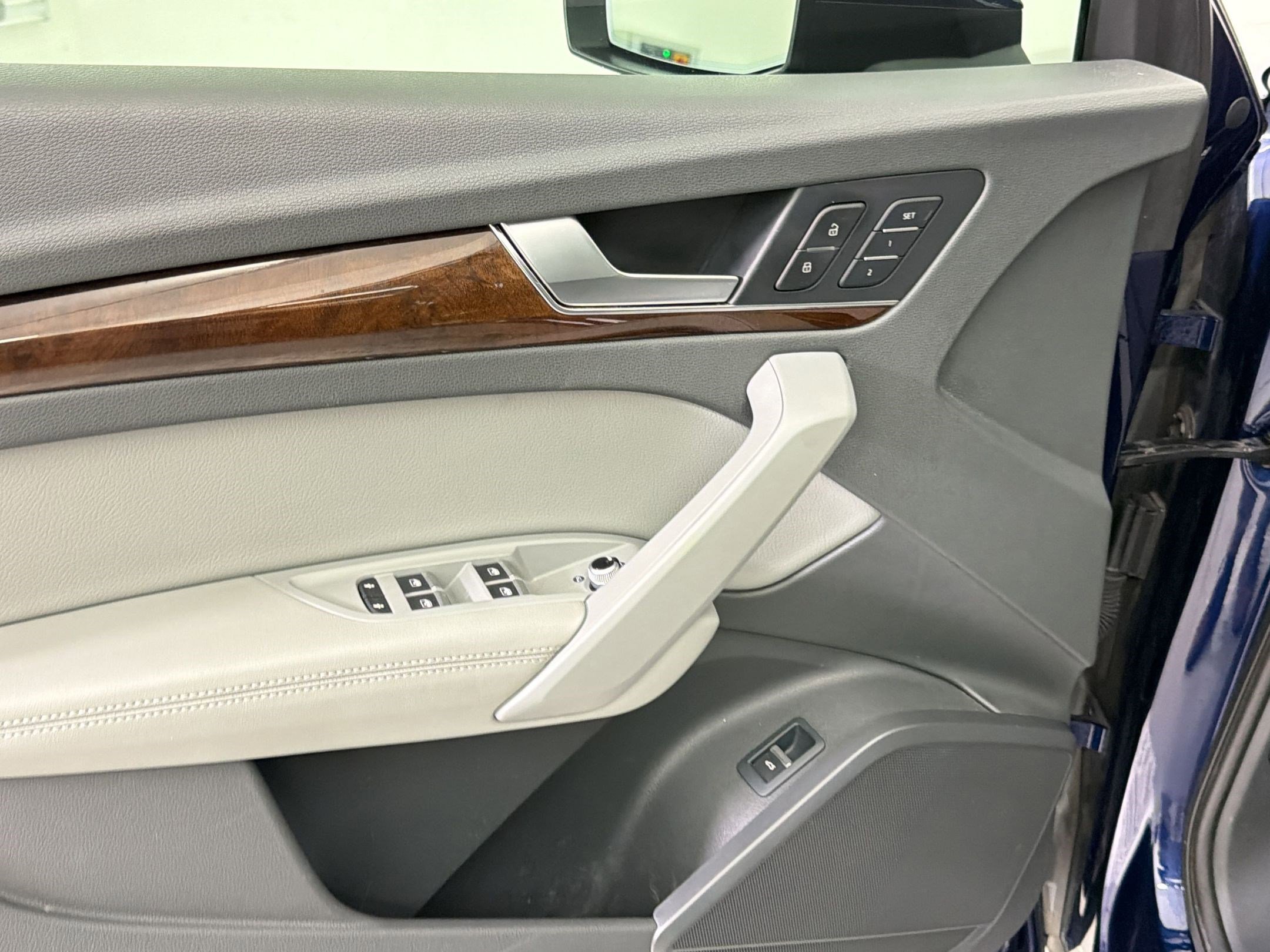 Certified 2019 Audi Q5 2.0T Premium Plus AWD/4WD image 11