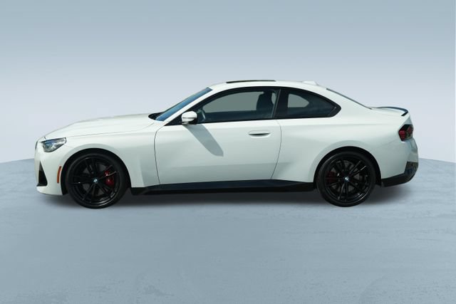 Used 2023 BMW 230i Coupe w/ M Sport Package RWD image 4
