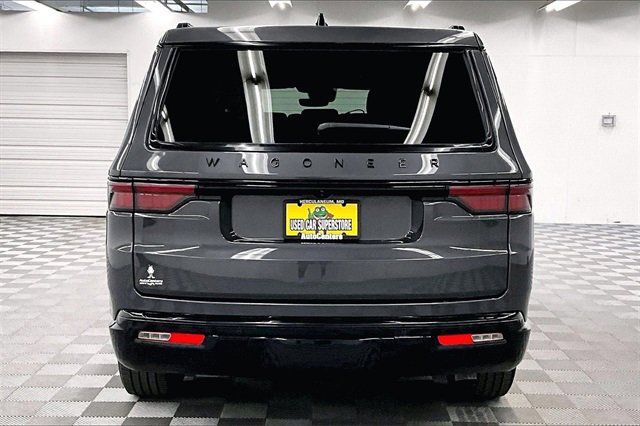 Used 2024 Jeep Wagoneer Series II image 4