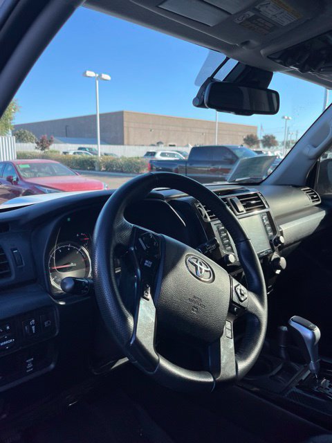 Used 2021 Toyota 4Runner TRD Off-Road Premium AWD/4WD image 6