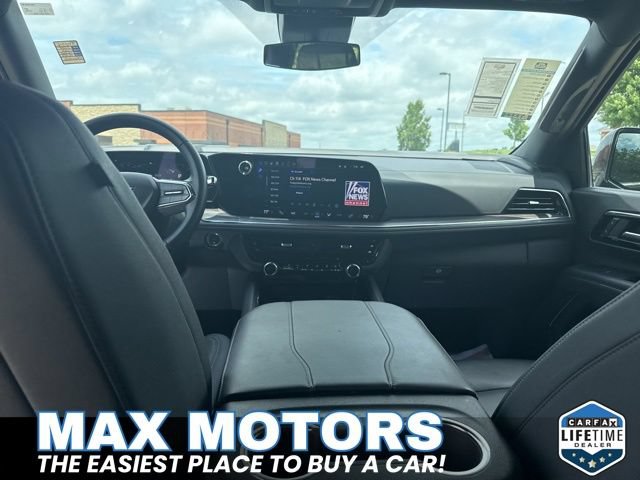 Used 2025 Chevrolet Tahoe LT AWD/4WD image 17