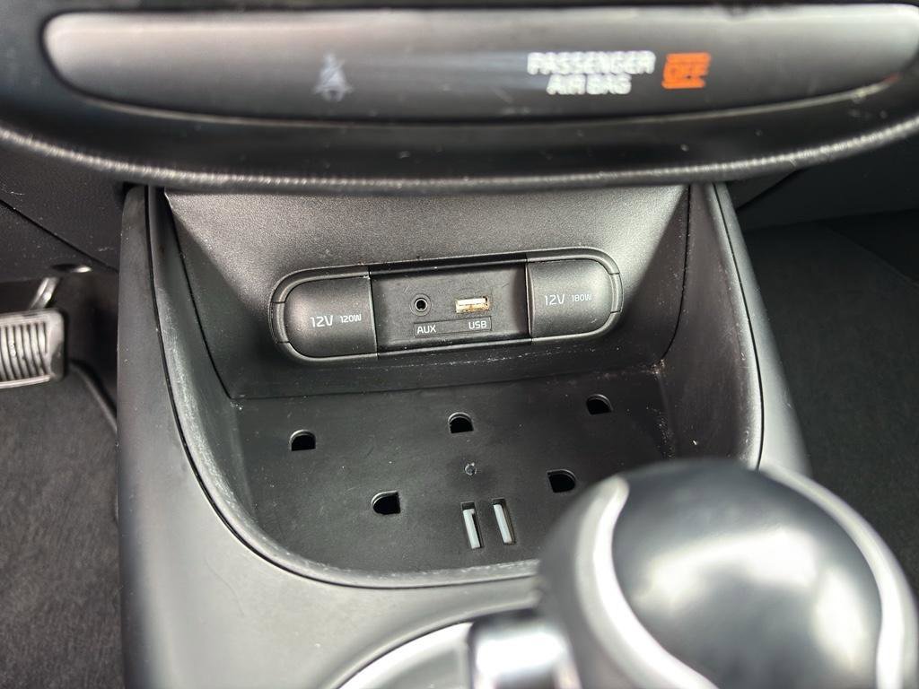 Used 2017 Kia Soul w/ Convenience Package image 18