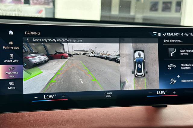 Used 2023 BMW iX xDrive50 w/ Ultimate Package 2 image 19