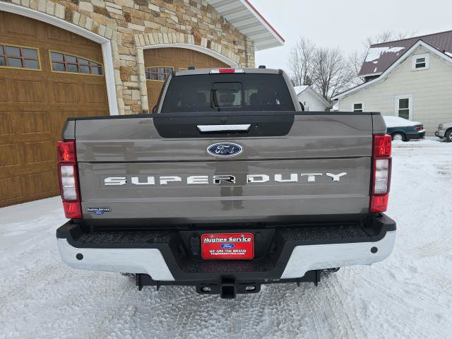Used 2022 Ford F250 Lariat w/ Chrome Package image 4