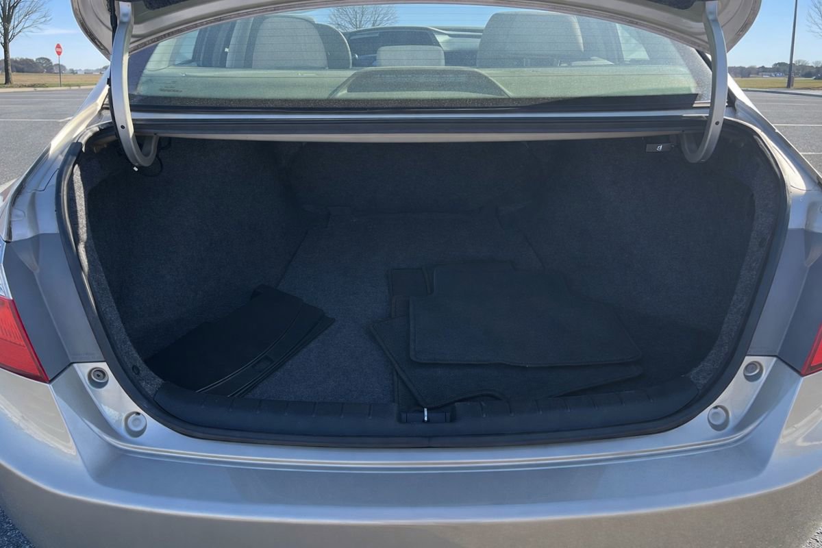 Used 2013 Honda Accord LX image 23