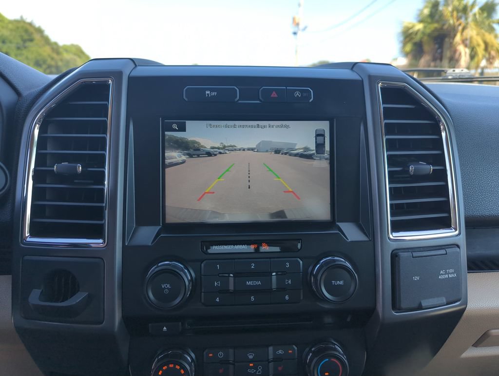Used 2015 Ford F150 XLT w/ Equipment Group 302A Luxury RWD image 25
