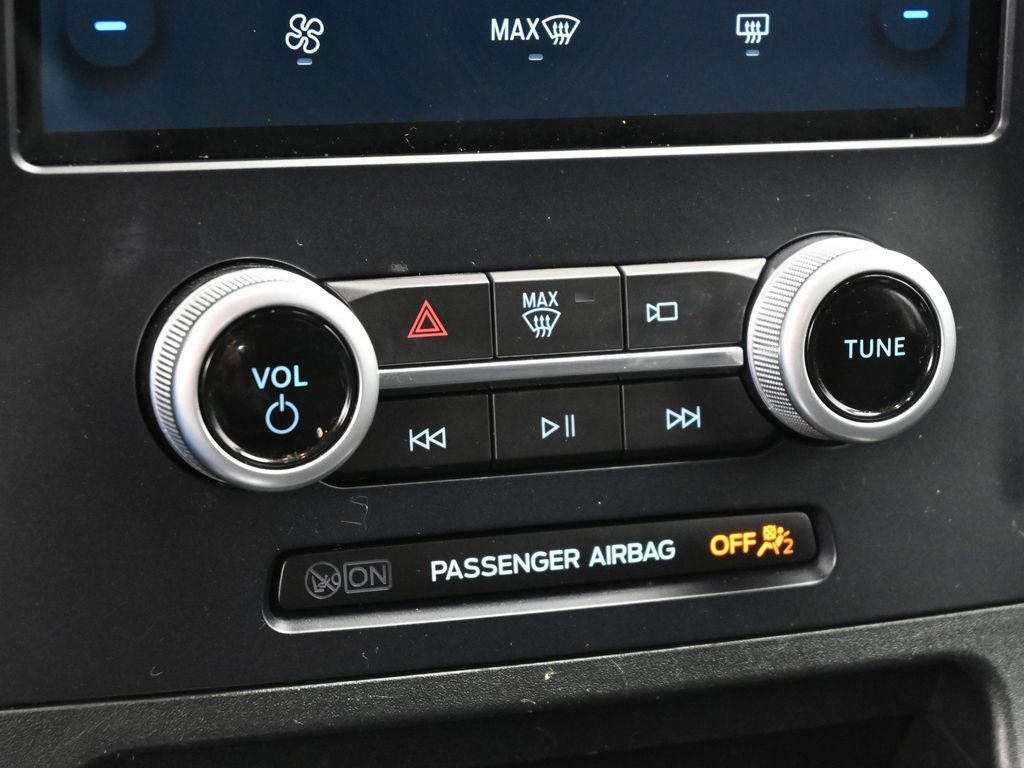 Certified 2022 Ford Edge SE w/ Black Appearance Package image 17