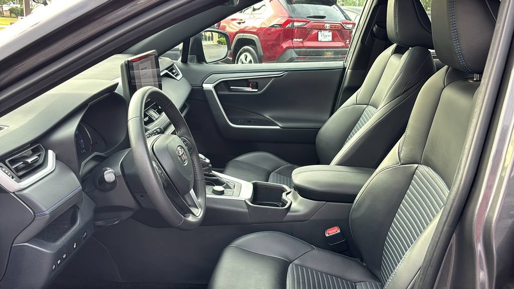 Used 2023 Toyota RAV4 XSE w/ XSE Grade Weather Package AWD/4WD image 26