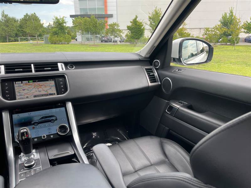 Used 2016 Land Rover Range Rover Sport SE AWD/4WD image 49