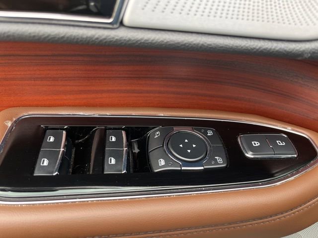 Used 2024 Lincoln Navigator L Reserve image 13