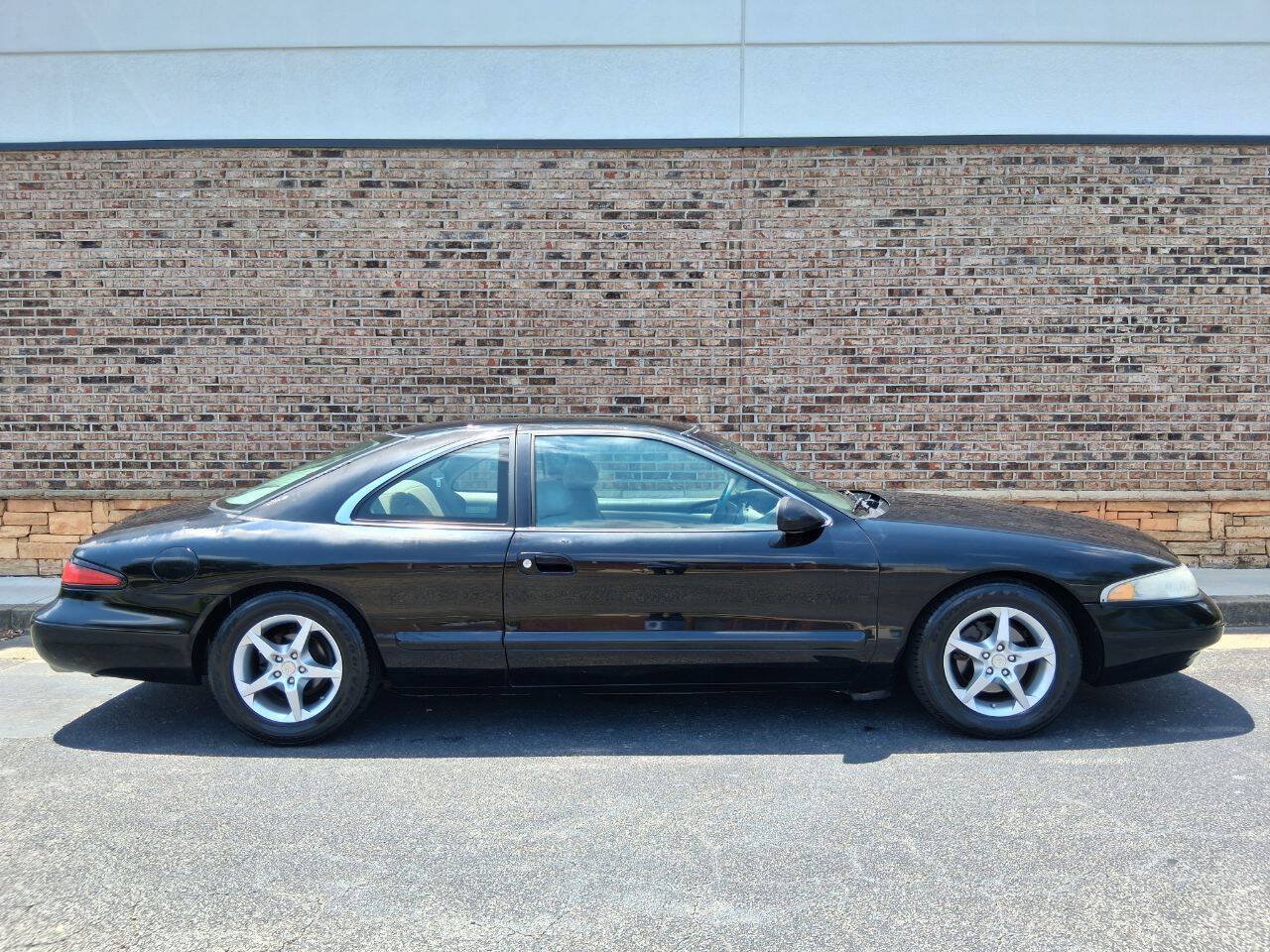 Used 1998 Lincoln Mark VIII LSC RWD image 6