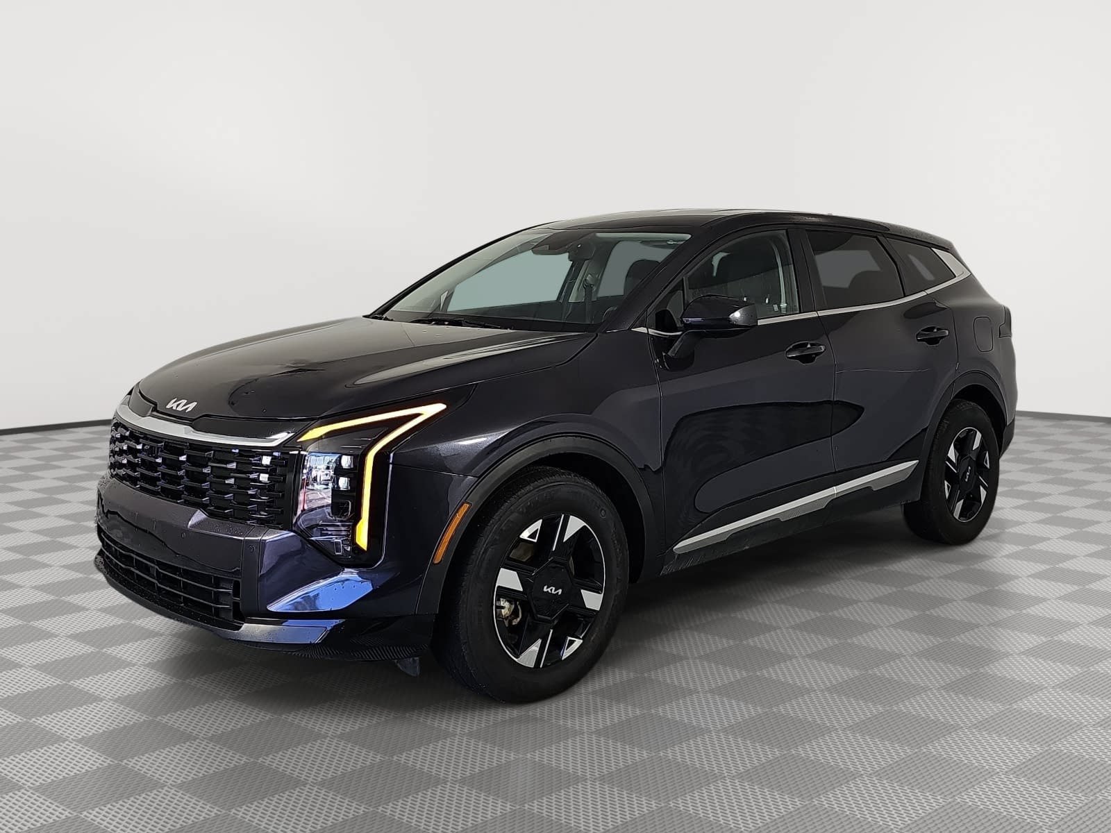 Used 2026 Kia Sportage LX FWD image 4