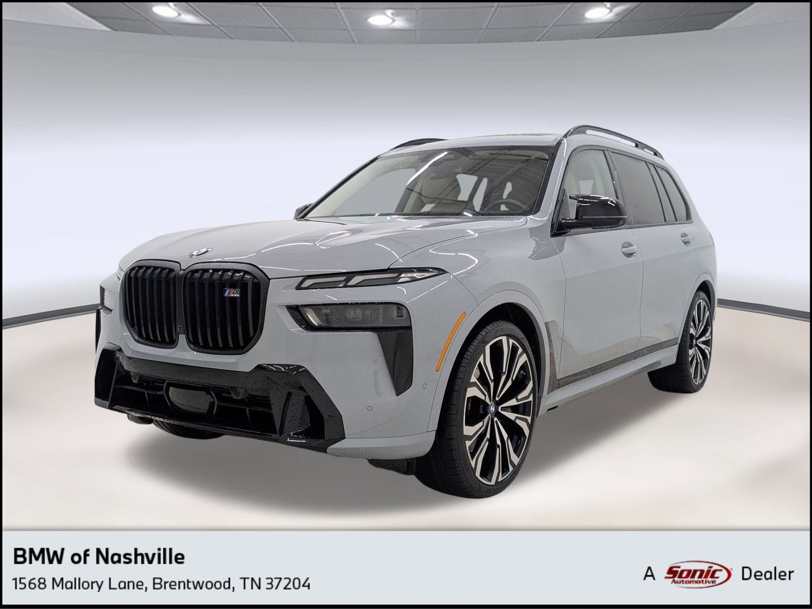 Used 2023 BMW X7 M60i w/ Executive Package image 1