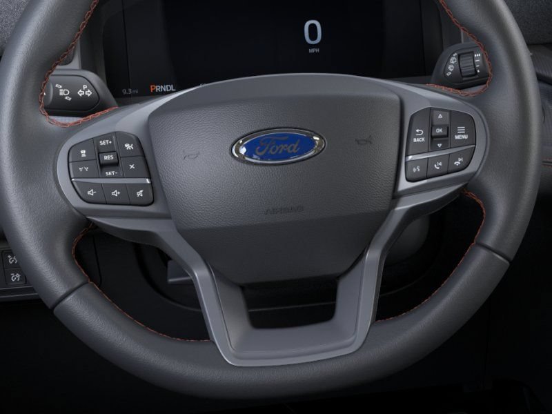 Used 2026 Ford Explorer Active w/ Active Comfort Package RWD image 14