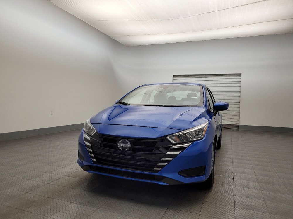 Used 2024 Nissan Versa SV w/ Trunk Package image 15