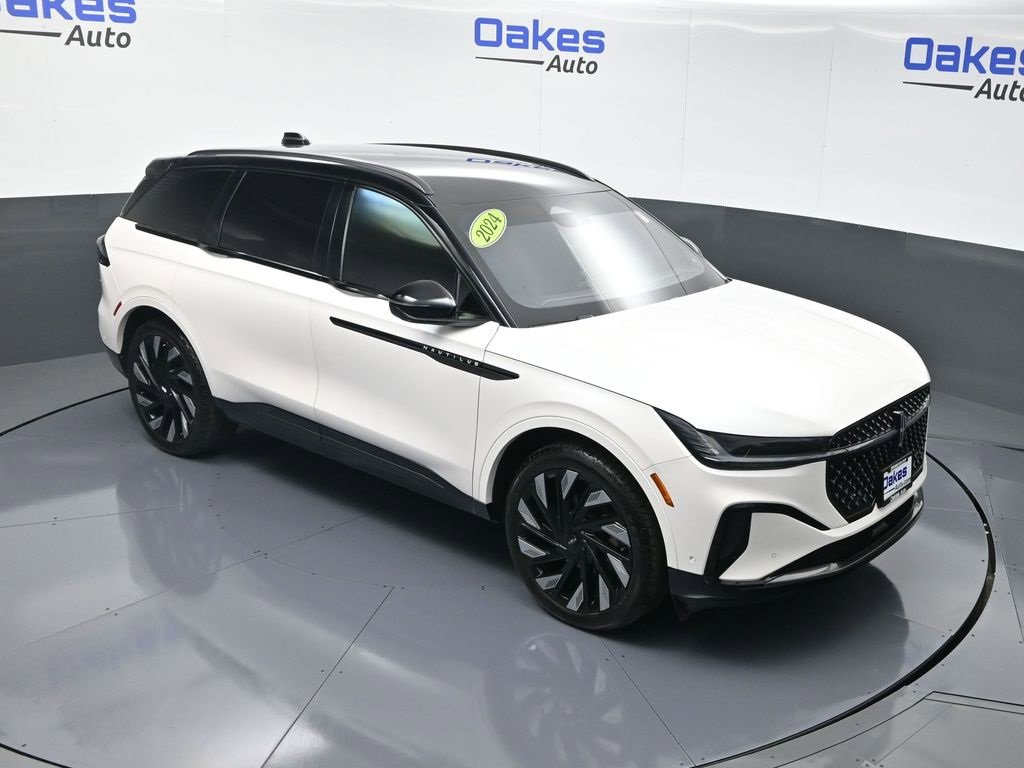 Used 2024 Lincoln Nautilus Reserve w/ Jet Appearance Package (87T) image 49