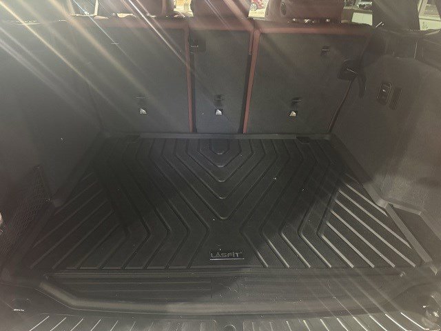 Used 2024 BMW X3 M40i w/ Premium Package image 12