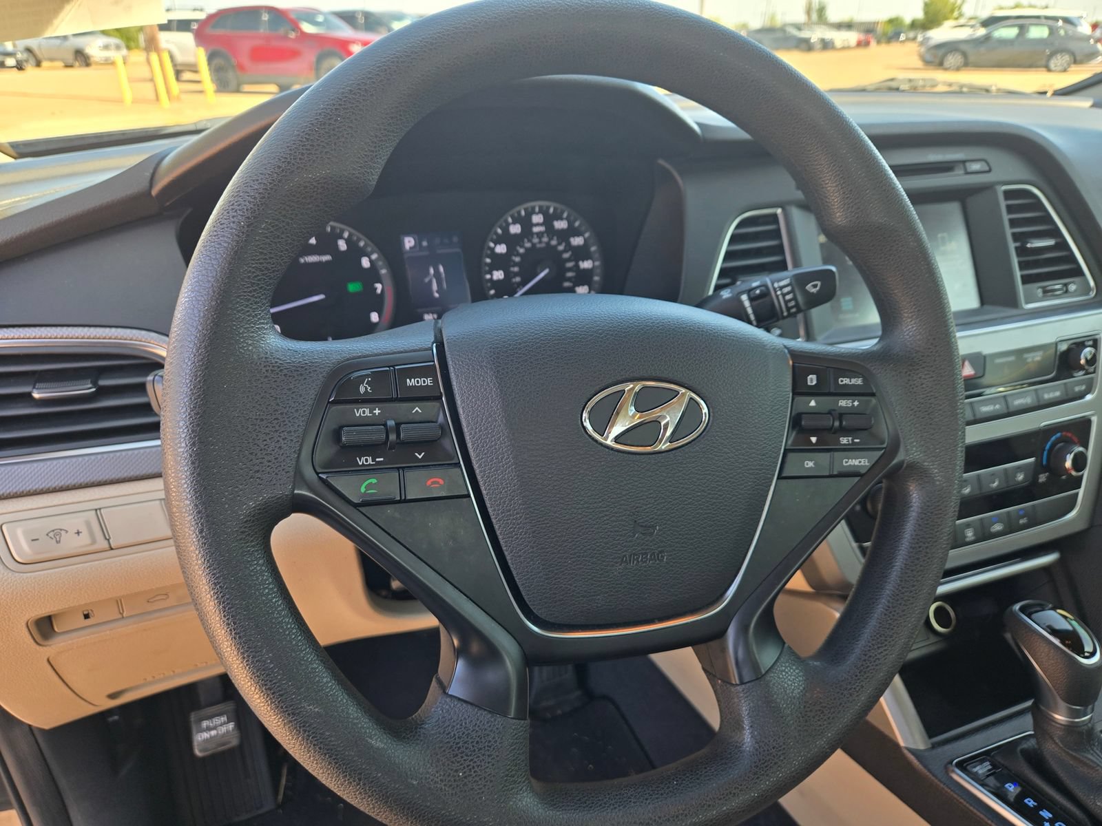 Used 2017 Hyundai Sonata SE w/ Cargo Package FWD image 9