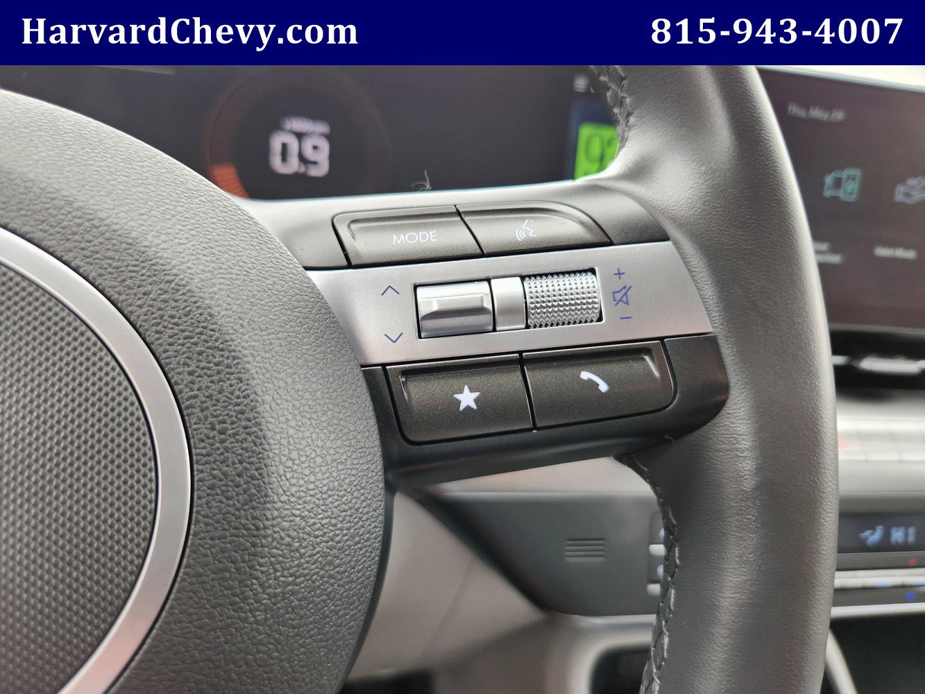 Used 2025 Hyundai Kona SEL image 17