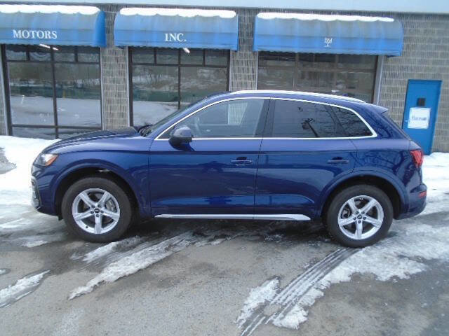 Used 2023 Audi Q5 2.0T Premium w/ Convenience Package AWD/4WD image 8