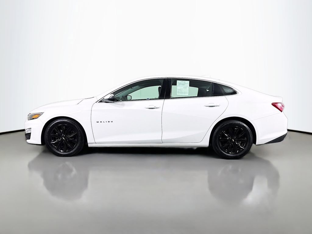 Used 2020 Chevrolet Malibu LT FWD video 4