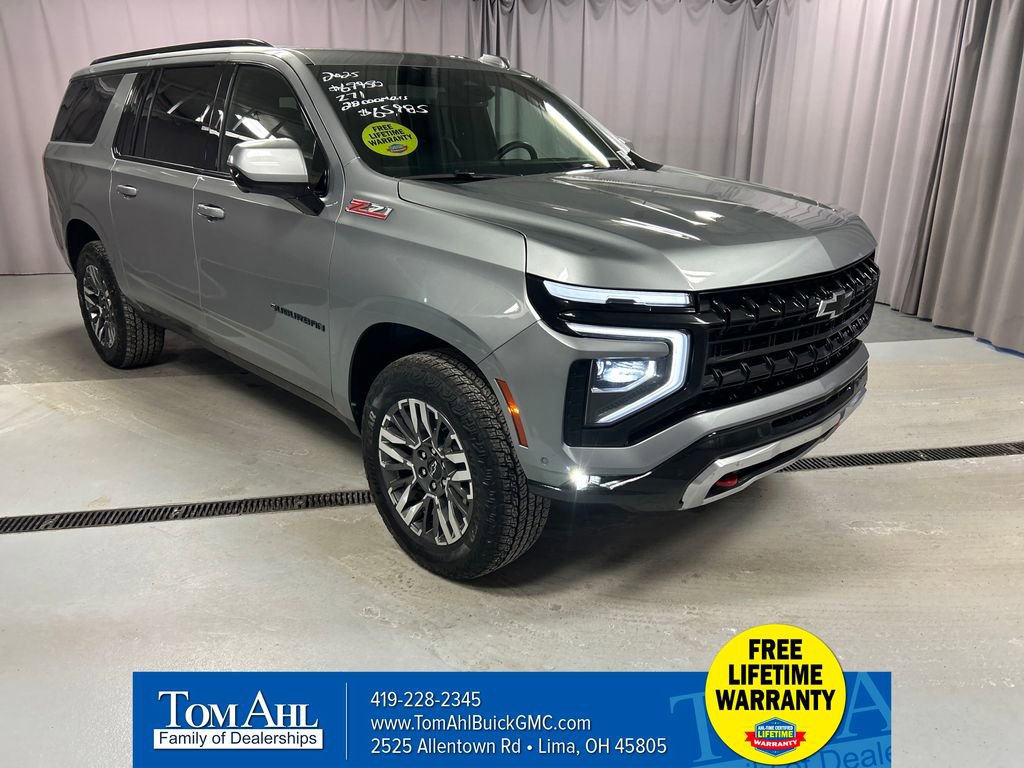 Used 2025 Chevrolet Suburban Z71 image 1