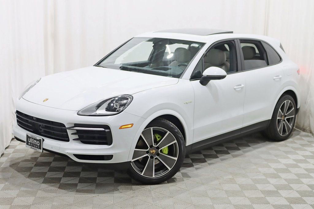 Used 2023 Porsche Cayenne image 8