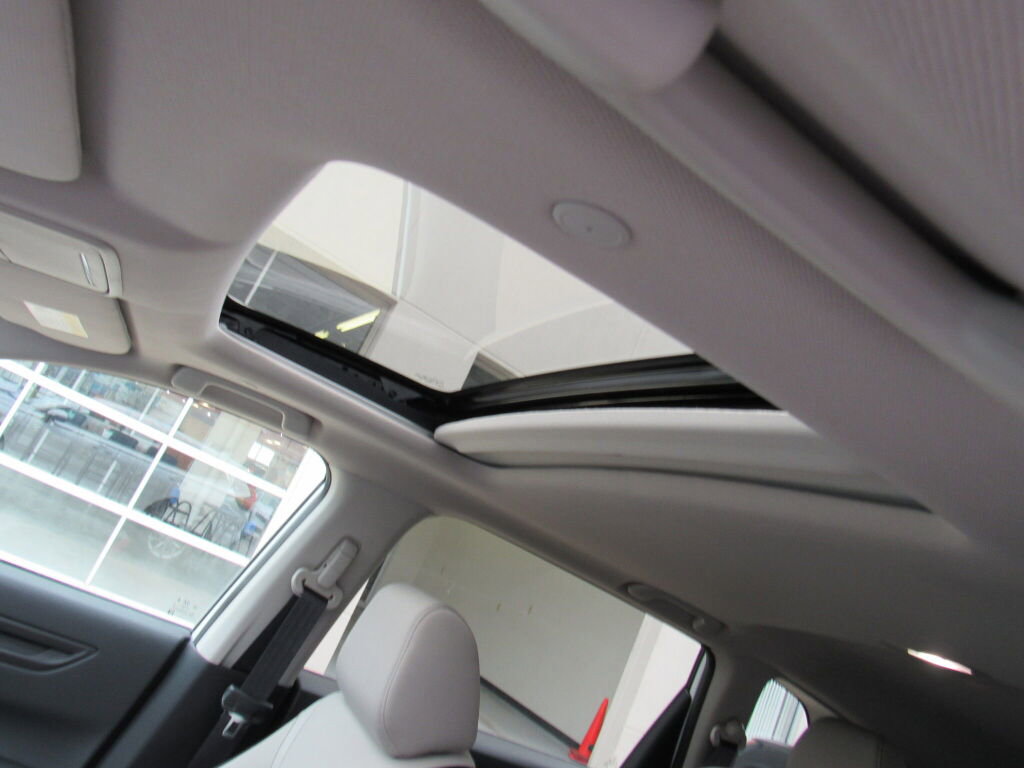 Used 2024 Honda CR-V EX image 18