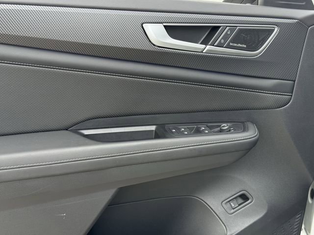 Used 2024 Volkswagen Atlas Cross Sport SEL Premium R-Line image 26