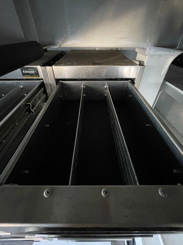 Used 2017 Mercedes-Benz Sprinter 144 Cargo image 26