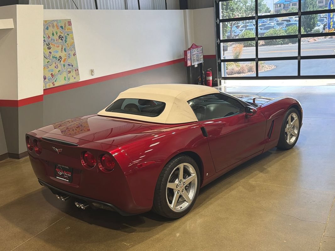 Used 2006 Chevrolet Corvette Convertible w/ Preferred Equipment Group RWD image 71